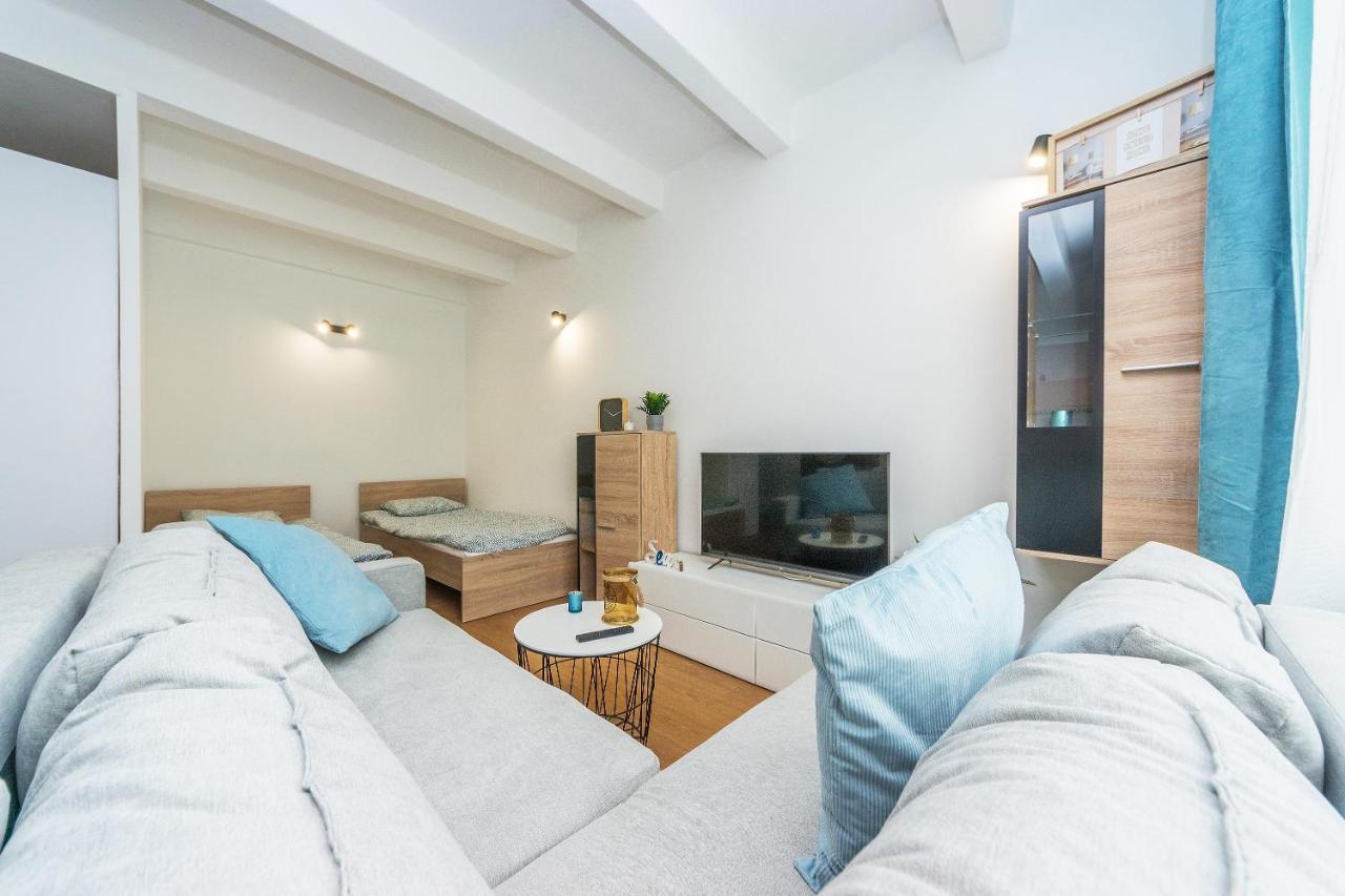 Apartament Chodkiewicza Gdansk Brzezno Prostywynajem Apartment ภายนอก รูปภาพ